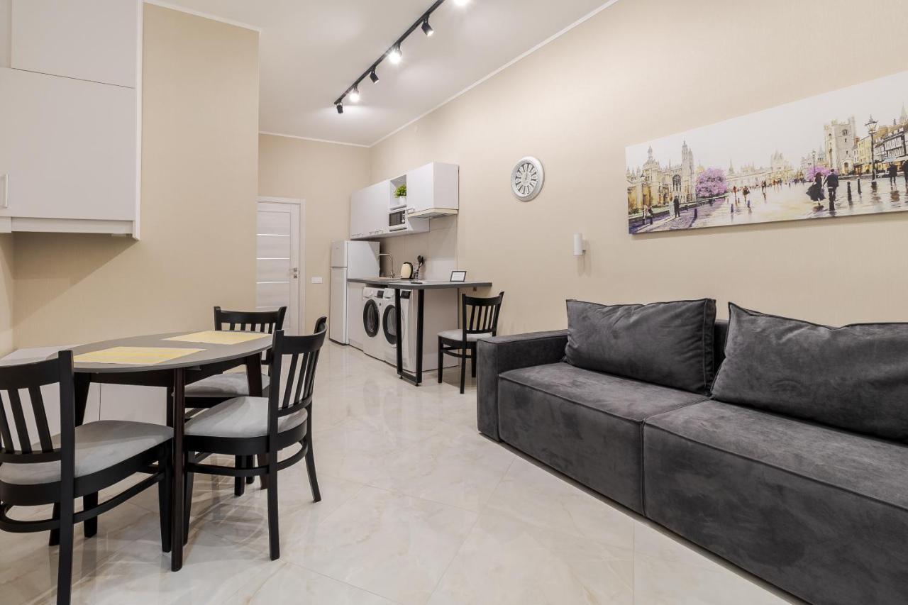 Luxury Flat In Downtown 2 Lejlighed Lviv Eksteriør billede
